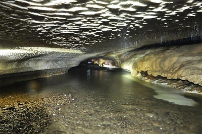 La Deuxième Grande Grotte du Monde a été récemment découverte dans la région du Nord Est  Vietnam