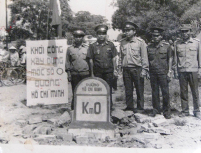 Kilomètre Zéro: point de départ de la piste légendaire Ho Chi Minh