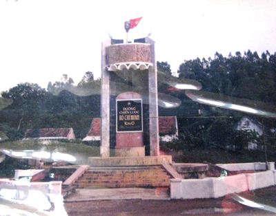 Kilomètre Zéro: point de départ de la piste légendaire Ho Chi Minh